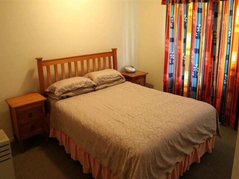 28 Centenary Drive, Boyne Island QLD 4680