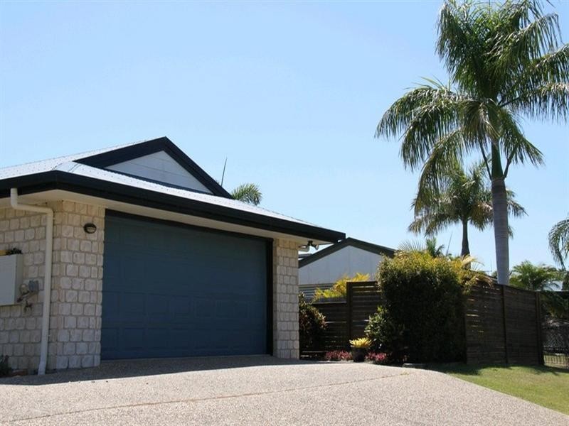 3 Pryde Street, Tannum Sands QLD 4680