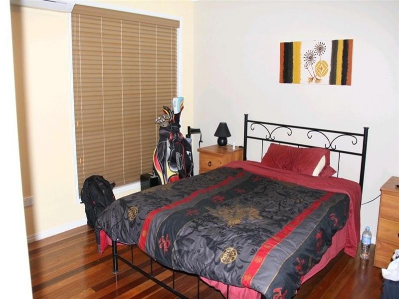 22 Jarrah Drive, Boyne Island QLD 4680