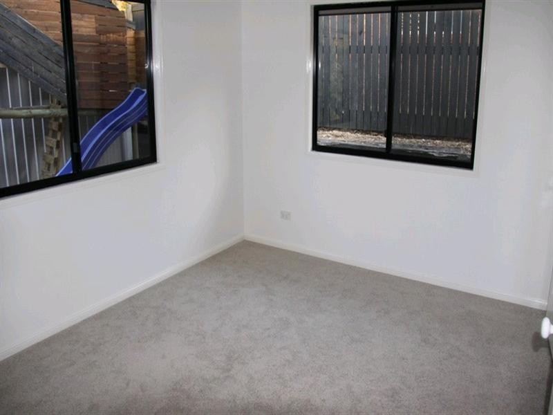 33 Latrobe Street, Tannum Sands QLD 4680