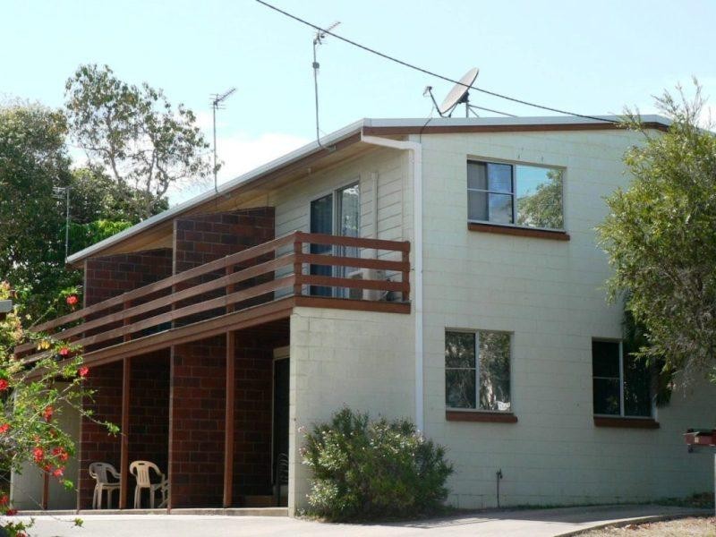 1/27 Beach Avenue, Tannum Sands QLD 4680