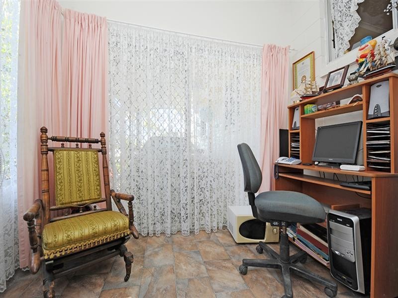 58 Katandra Street, Boyne Island QLD 4680