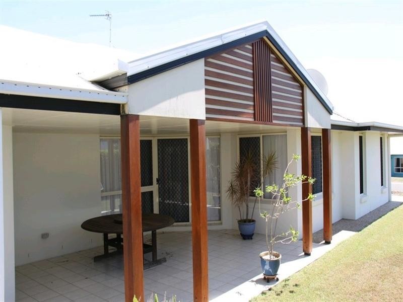 5 Tina Drive, Tannum Sands QLD 4680