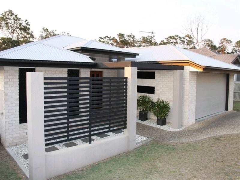 27 Longreach Court, Tannum Sands QLD 4680