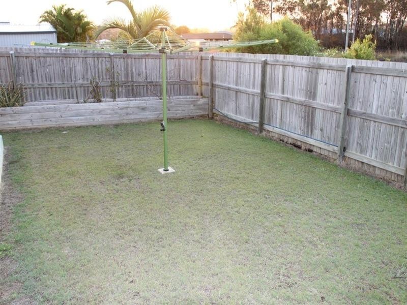 27 Longreach Court, Tannum Sands QLD 4680