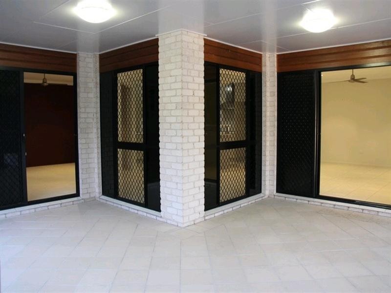 27 Longreach Court, Tannum Sands QLD 4680