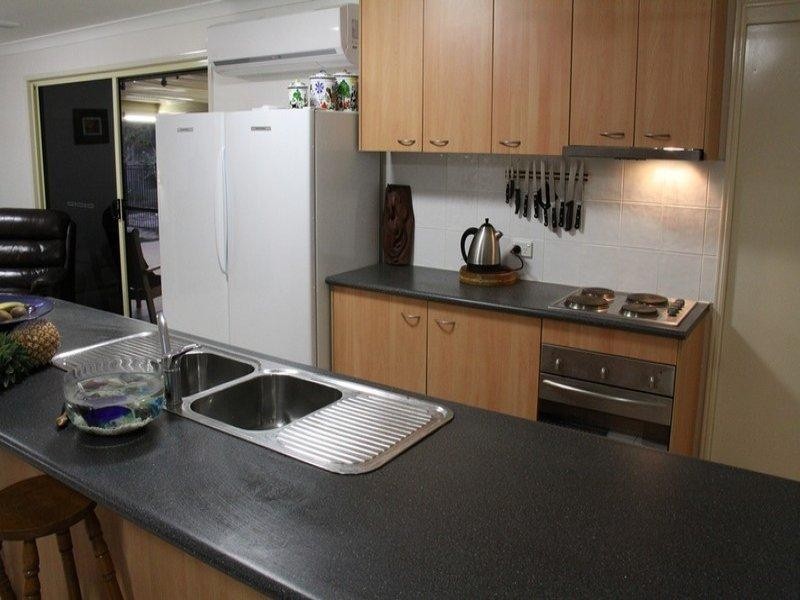 1 Ronald Crescent, Benaraby QLD 4680