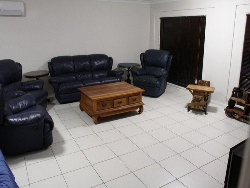 1 Ronald Crescent, Benaraby QLD 4680