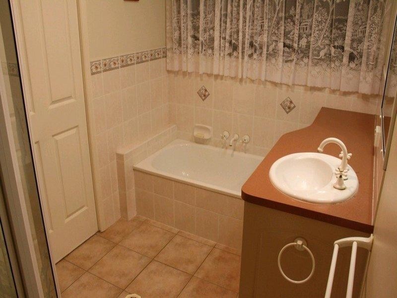 1 Cobalt Crescent, Tannum Sands QLD 4680