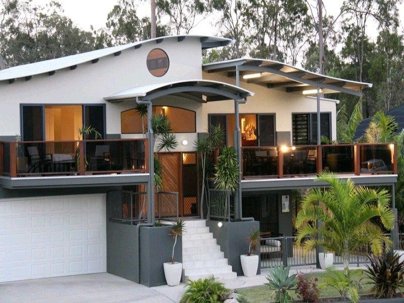 12 Lighthouse Drive, Boyne Island QLD 4680