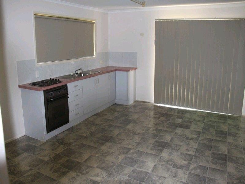 1 Darragh Street, Tannum Sands QLD 4680