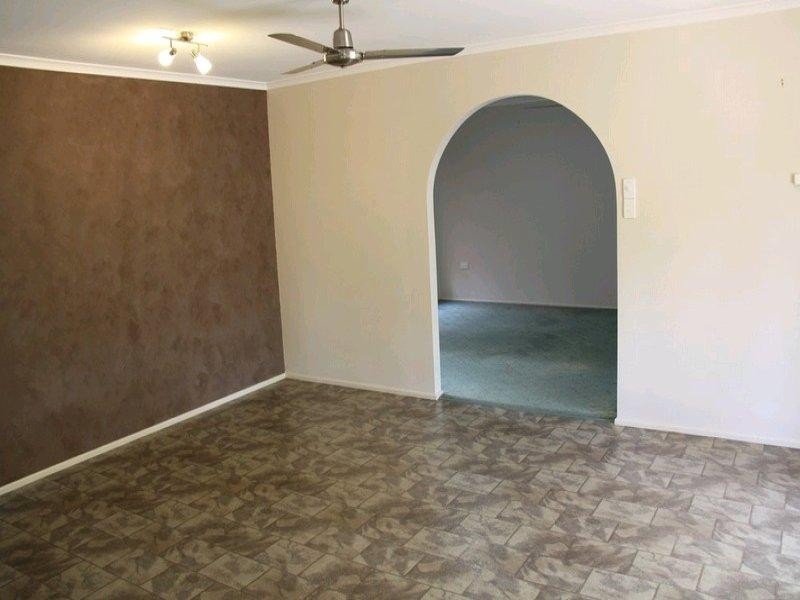 45 Latrobe Street, Tannum Sands QLD 4680