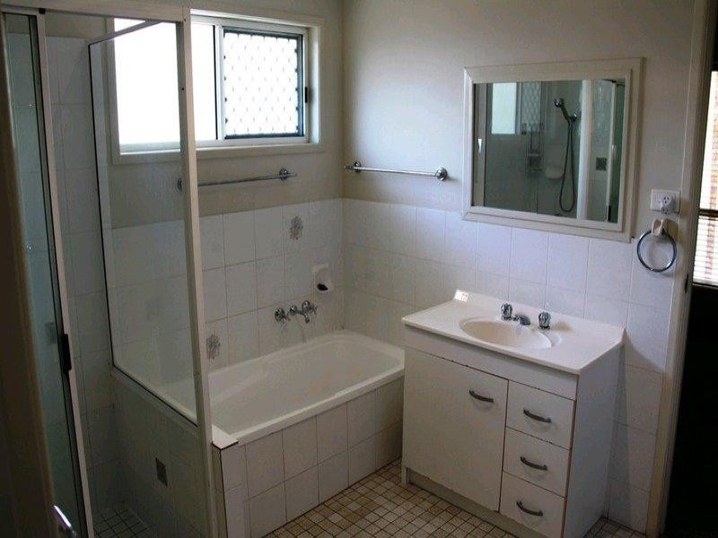 45 Latrobe Street, Tannum Sands QLD 4680