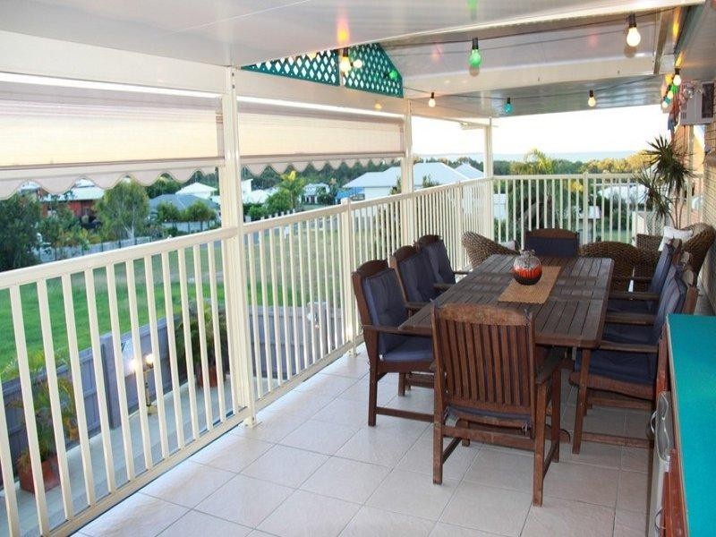 56 Booth Avenue, Tannum Sands QLD 4680