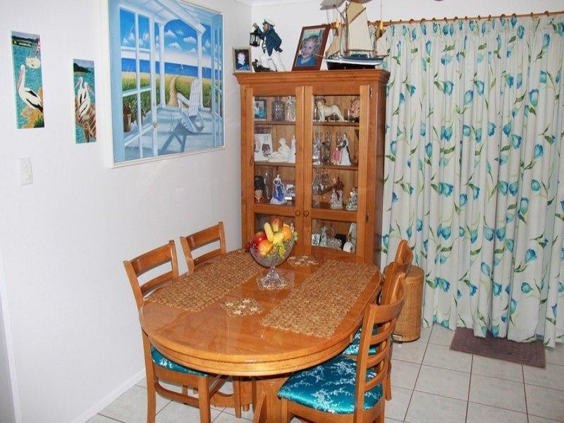 56 Booth Avenue, Tannum Sands QLD 4680