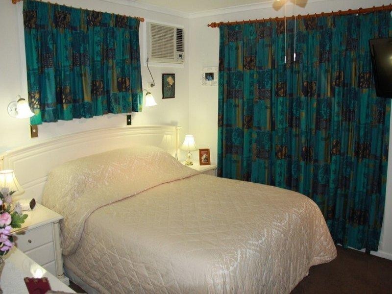 56 Booth Avenue, Tannum Sands QLD 4680