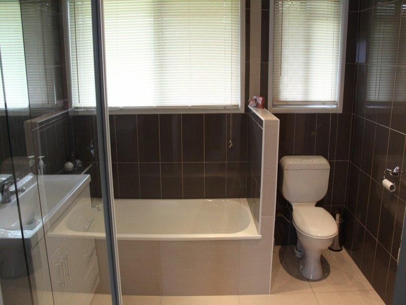 6 Helena Court, Boyne Island QLD 4680