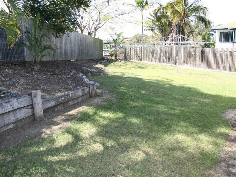 36 Centenary Drive, Boyne Island QLD 4680