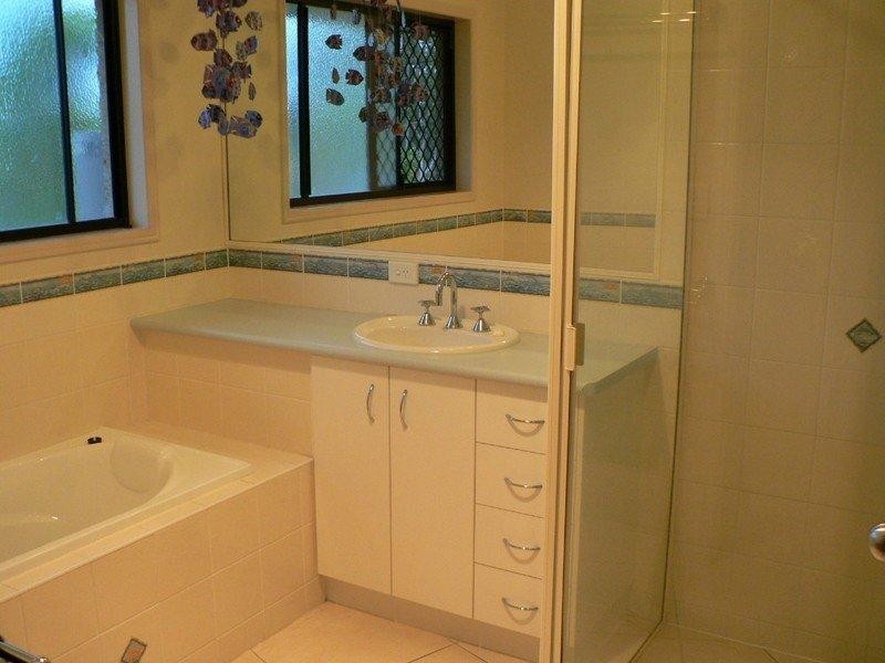 35 Dedekind Avenue, Benaraby QLD 4680