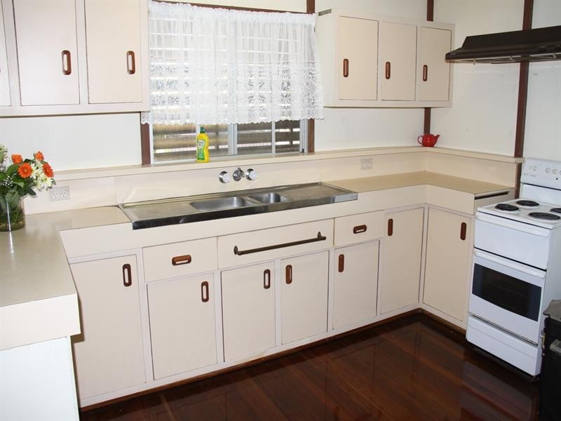 6 Marina Avenue, Boyne Island QLD 4680