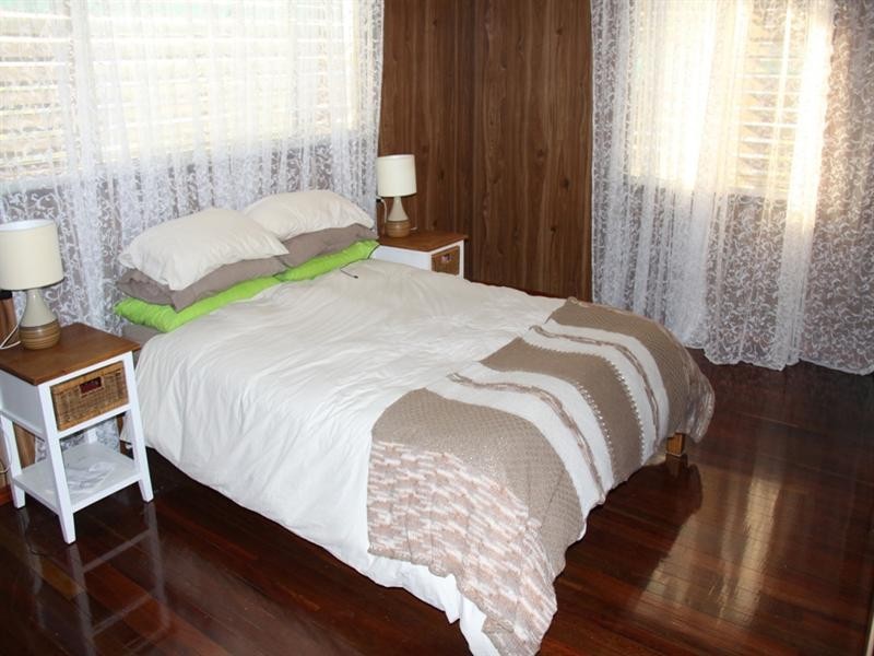 6 Marina Avenue, Boyne Island QLD 4680