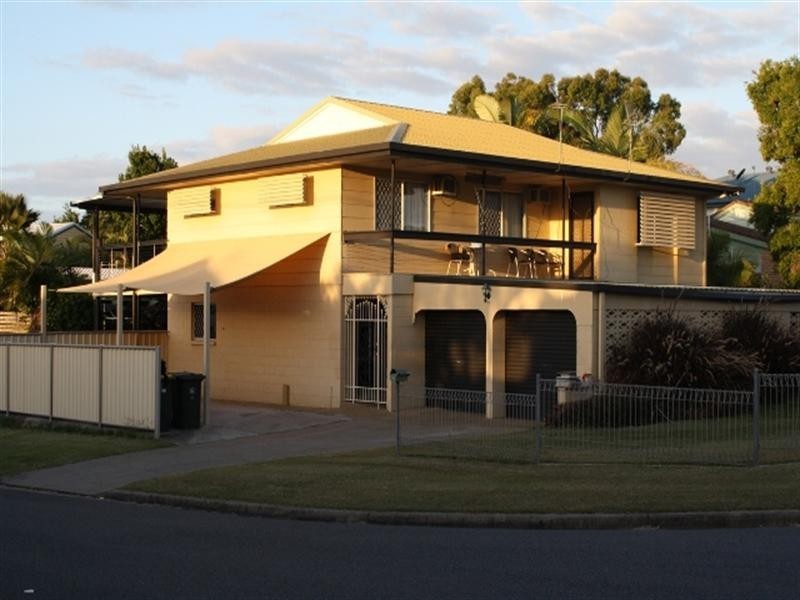 54 Booth Avenue, Tannum Sands QLD 4680