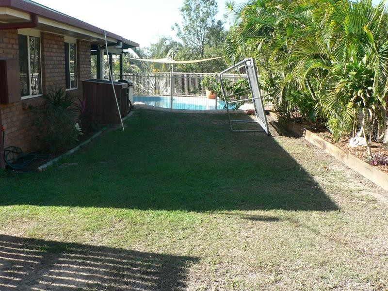 15 Warratah Crescent, Tannum Sands QLD 4680