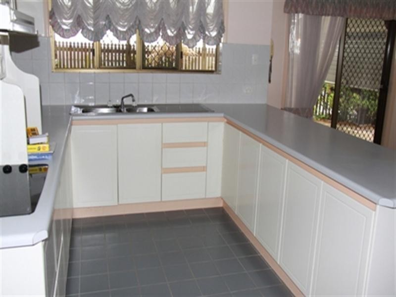 11 Swains Court, Boyne Island QLD 4680