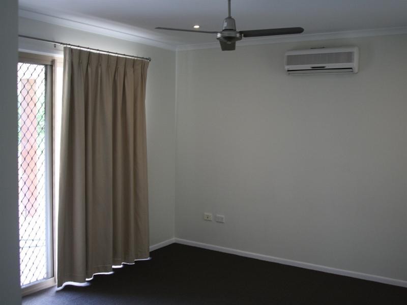 14 Stella, Boyne Island QLD 4680