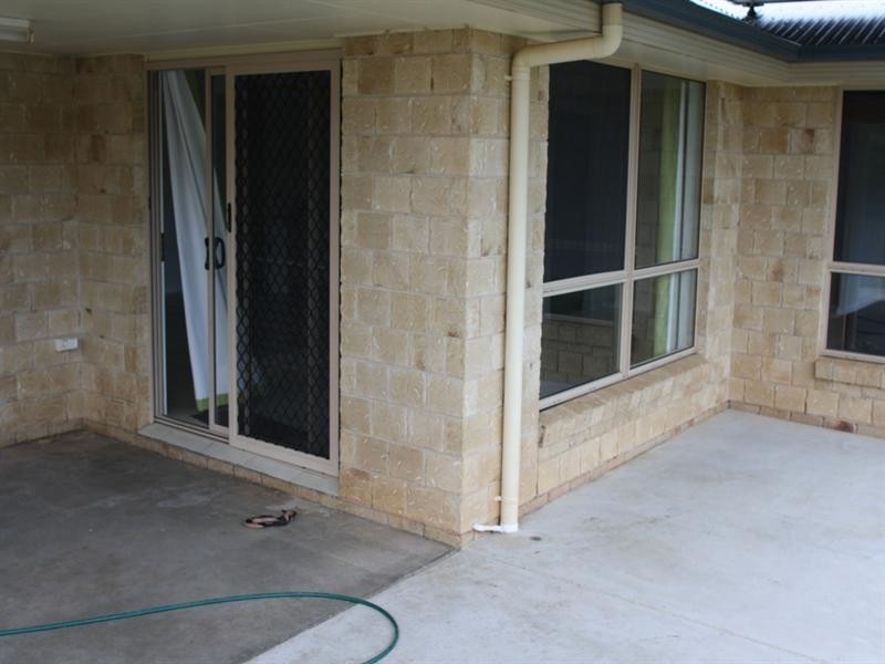 14 Stella, Boyne Island QLD 4680