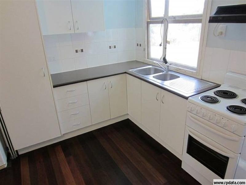 1 Yukana Street, Boyne Island QLD 4680