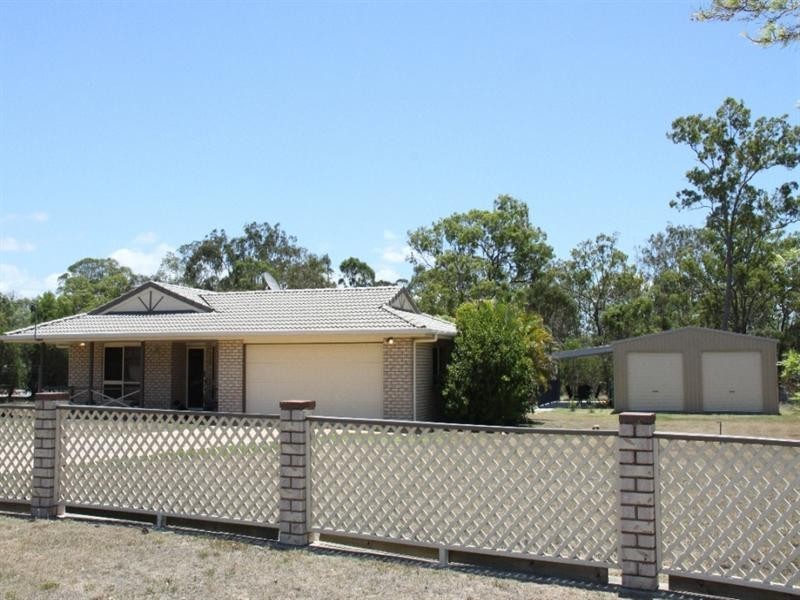 8 Silverton Drive, Tannum Sands QLD 4680