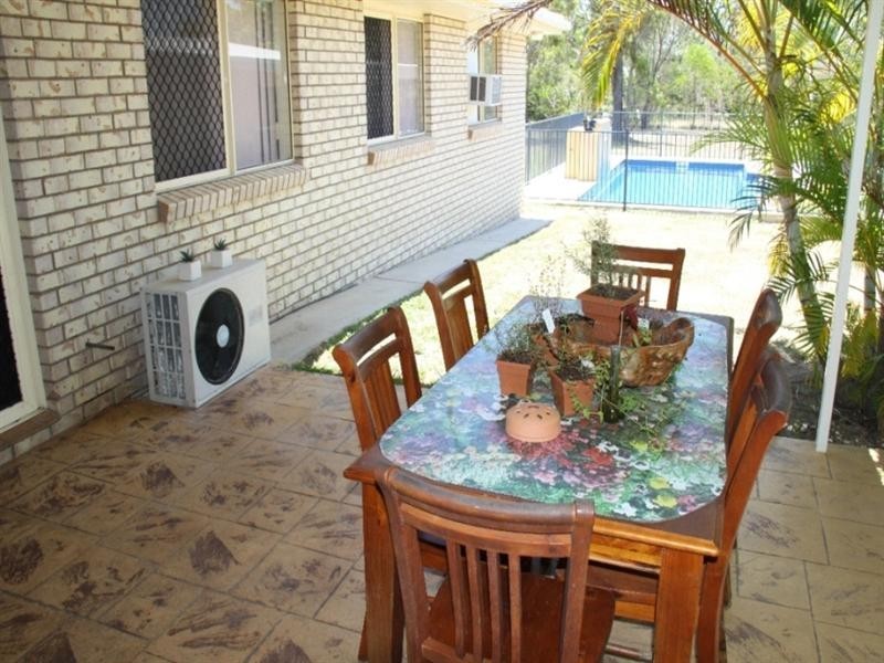 8 Silverton Drive, Tannum Sands QLD 4680