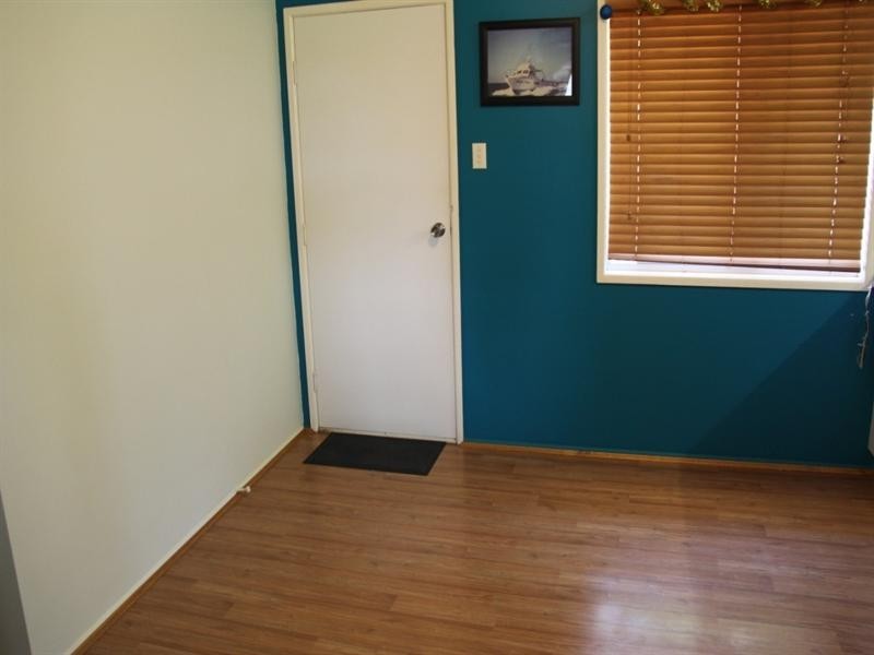 10 Sayre Crescent, Boyne Island QLD 4680