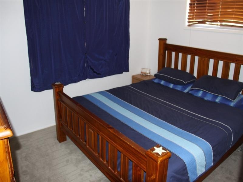 10 Sayre Crescent, Boyne Island QLD 4680