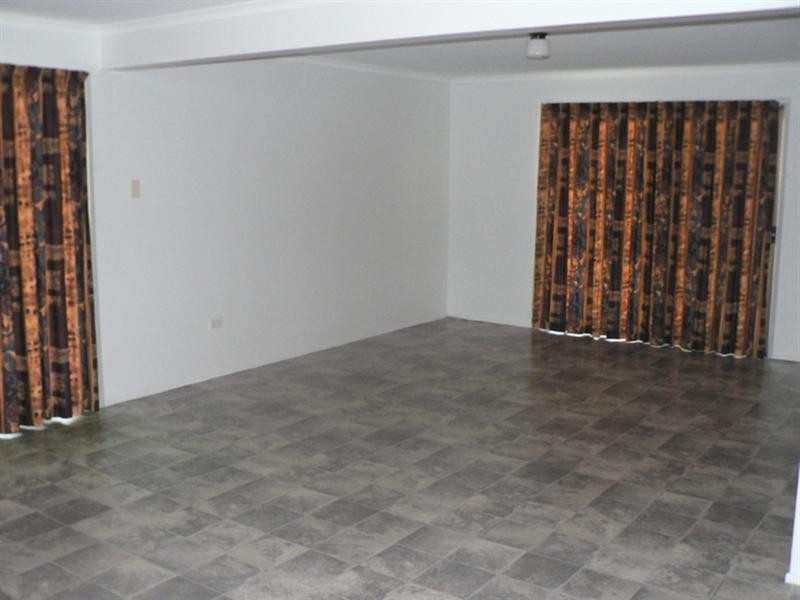 1 Darragh Street, Tannum Sands QLD 4680