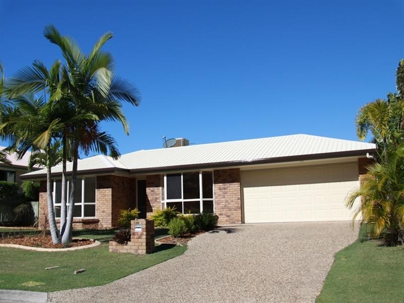 103 The oaks Road, Tannum Sands QLD 4680