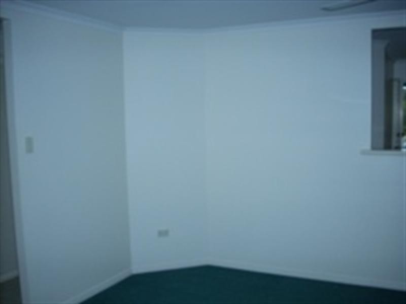 8 Selina Court, Tannum Sands QLD 4680