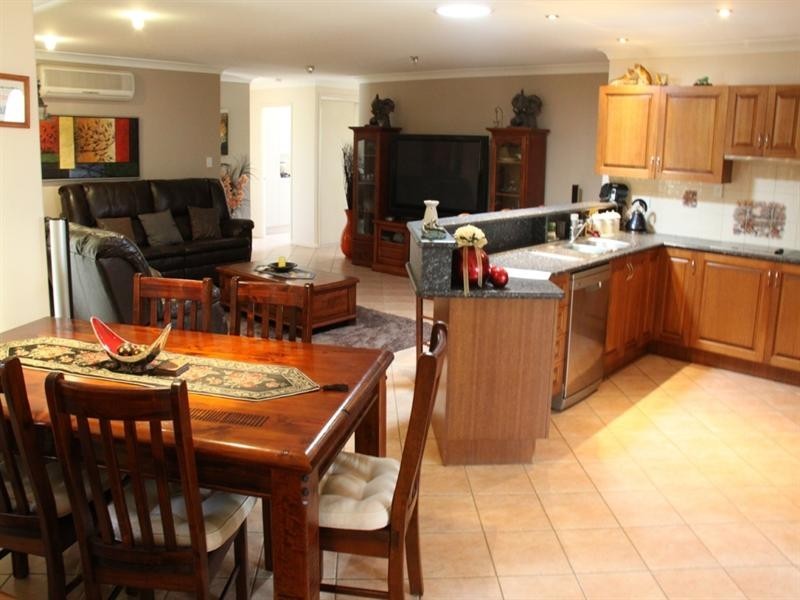 34 Dedekind Avenue, Benaraby QLD 4680