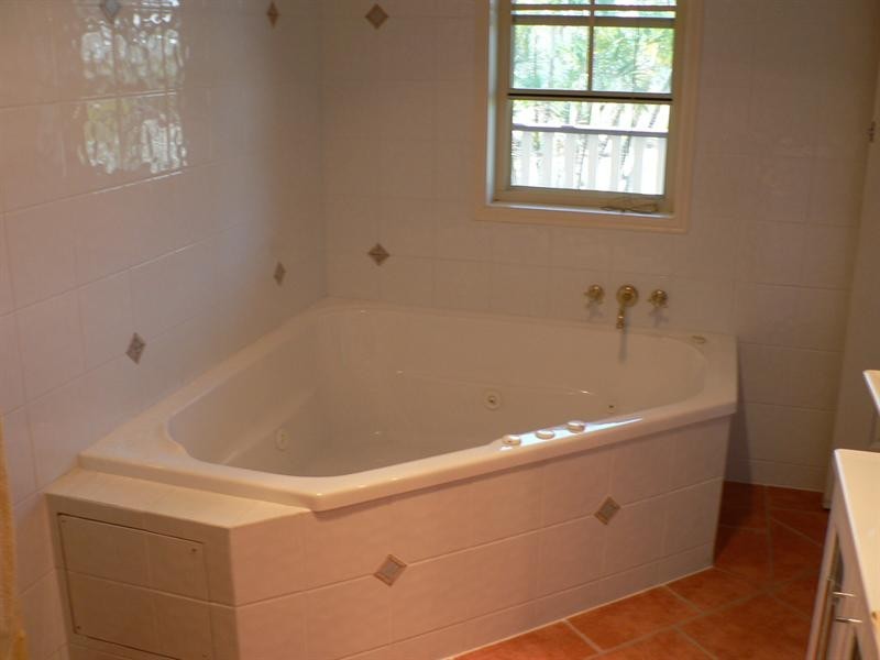 79 Broadacres Drive, Tannum Sands QLD 4680