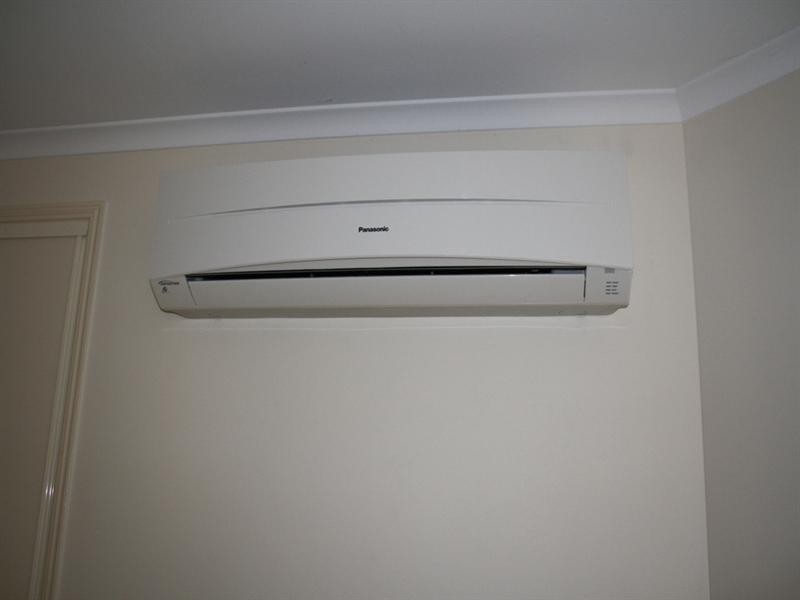 25 Golf View Drive, Boyne Island QLD 4680