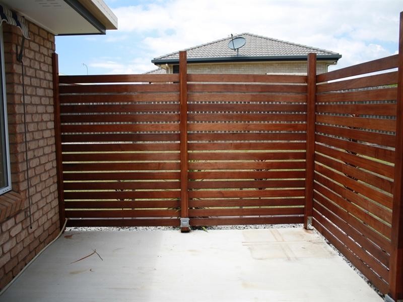 25 Golf View Drive, Boyne Island QLD 4680