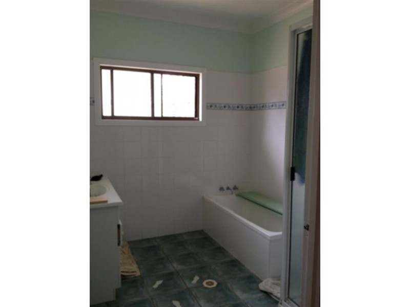 27 PANORAMA Circuit, Benaraby QLD 4680