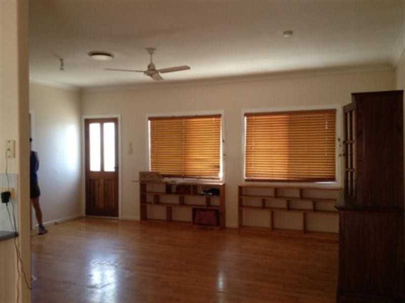 27 PANORAMA Circuit, Benaraby QLD 4680