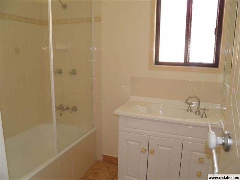 Unit 3, 2 Hampton Drive, Tannum Sands QLD 4680