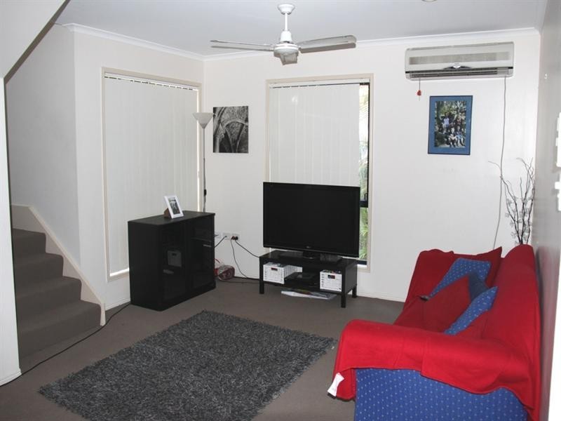 Unit 3, 2 Hampton Drive, Tannum Sands QLD 4680