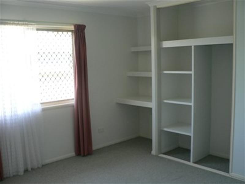 30 Lomandra Street, Boyne Island QLD 4680