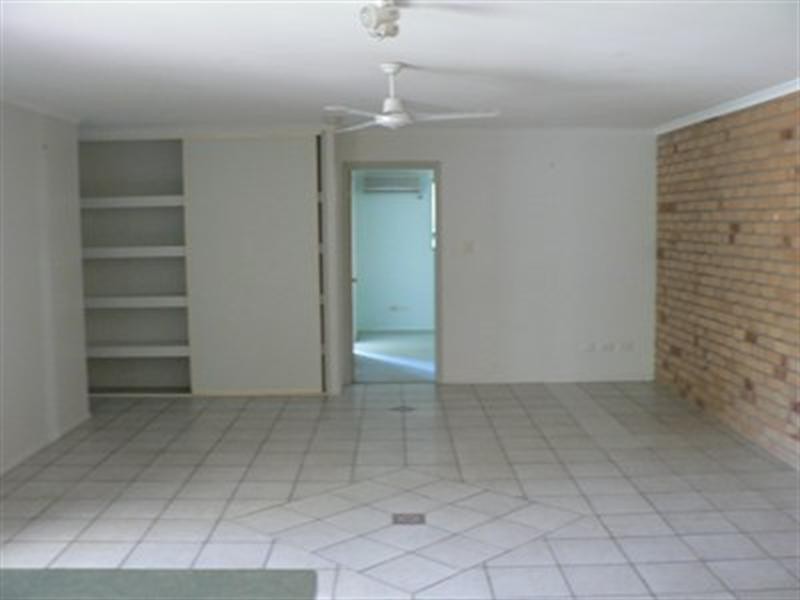 30 Lomandra Street, Boyne Island QLD 4680