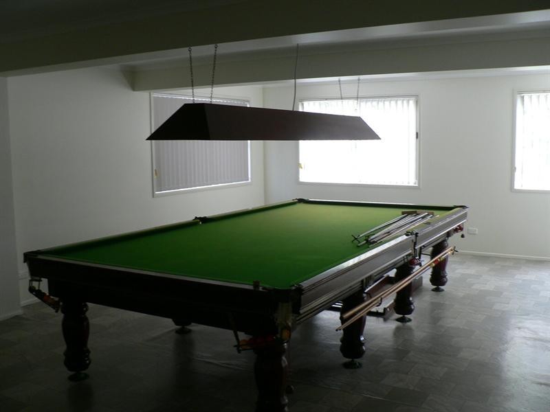 12 Crest Avenue, Boyne Island QLD 4680