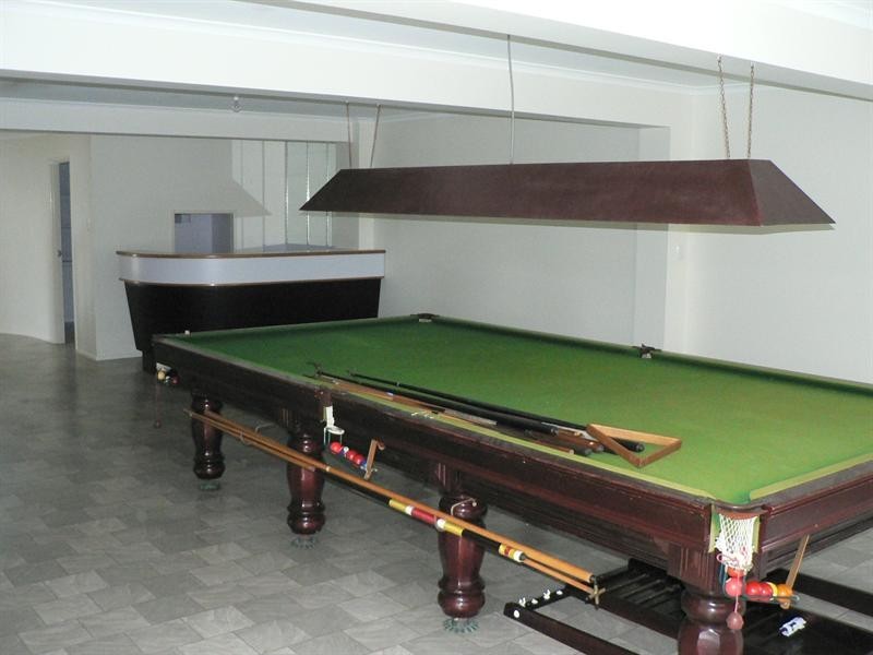 12 Crest Avenue, Boyne Island QLD 4680